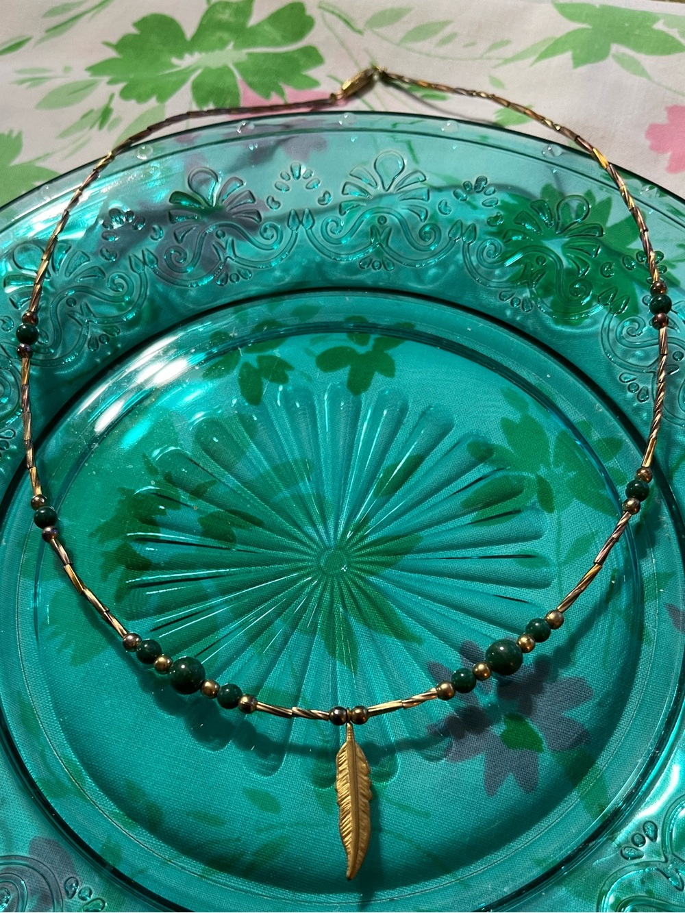 Vintage Navajo Artisan Feather Green Turquoise Beaded Gold Silver Tone Necklace